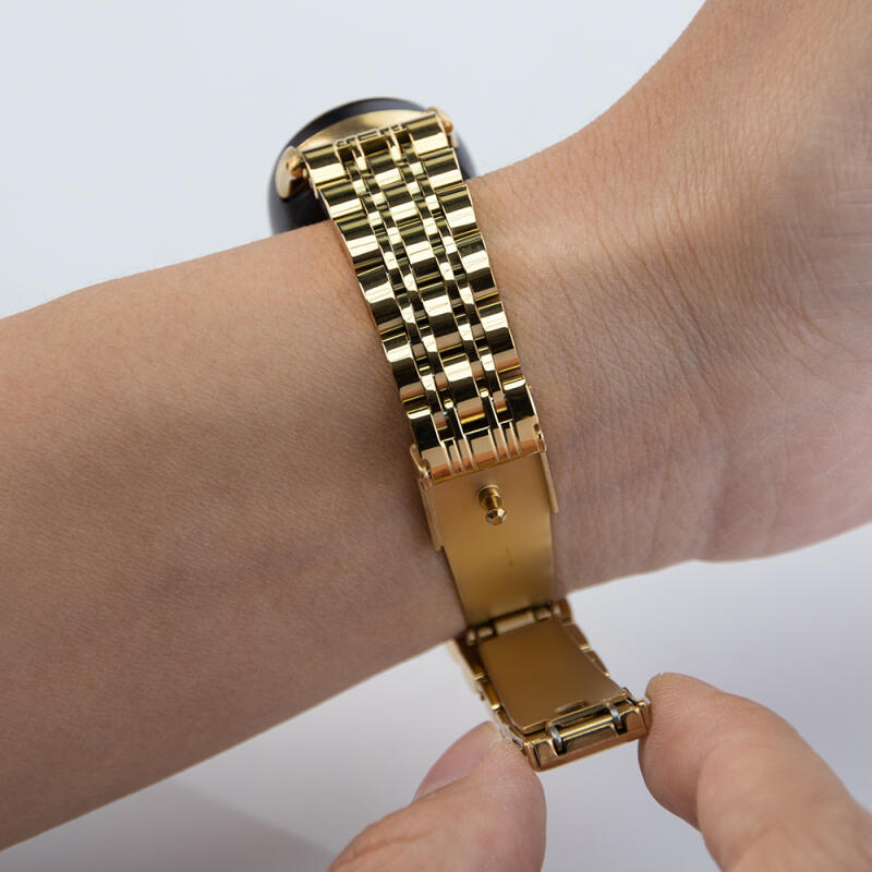 Correa de reloj de acero inoxi - Milanese Loop Magnetic reseña y precio